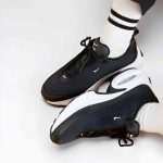Nike Air Max Portal – Black/white sneakers